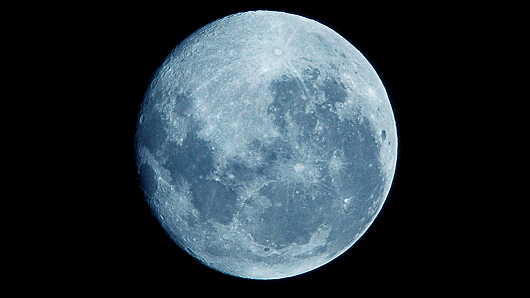 Este 2020 tendrá una inesperada luna azul en la noche de Halloween. ¿Por qué se llama así, cómo y cuándo podemos verla?